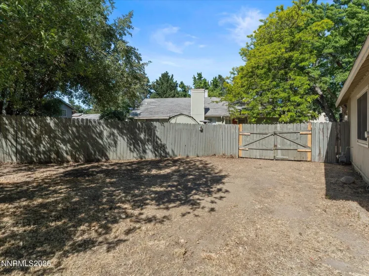 2714 Perro, Reno, Nevada 89502, 4 Bedrooms Bedrooms, ,3 BathroomsBathrooms,Residential,Residential,Perro,0,260008157