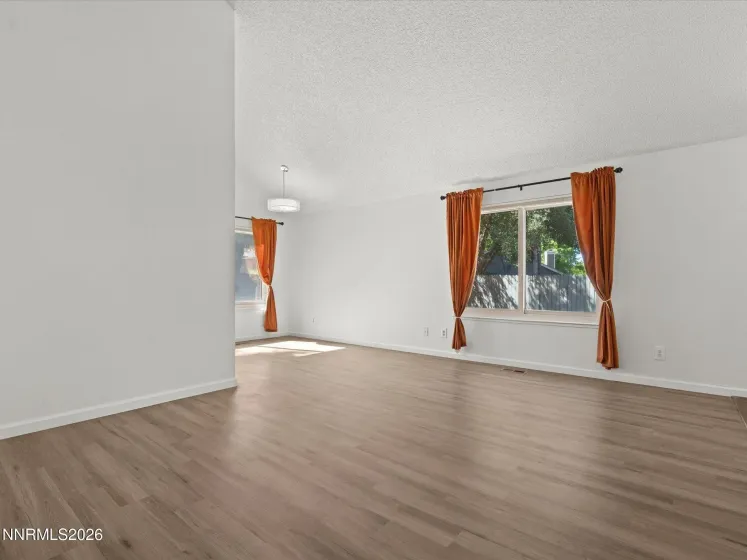 2714 Perro, Reno, Nevada 89502, 4 Bedrooms Bedrooms, ,3 BathroomsBathrooms,Residential,Residential,Perro,0,260008157