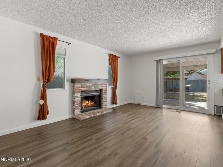 2714 Perro, Reno, Nevada 89502, 4 Bedrooms Bedrooms, ,3 BathroomsBathrooms,Residential,Residential,Perro,0,260008157