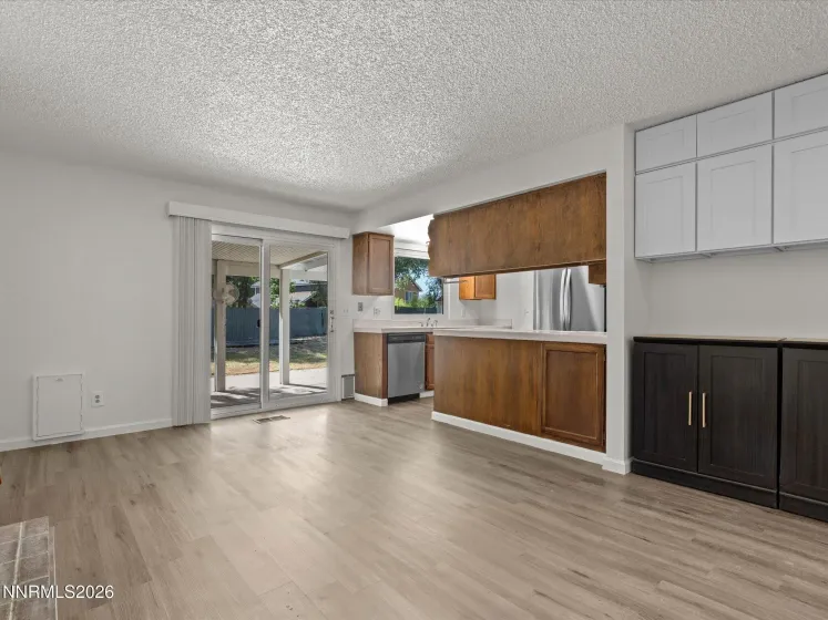 2714 Perro, Reno, Nevada 89502, 4 Bedrooms Bedrooms, ,3 BathroomsBathrooms,Residential,Residential,Perro,0,260008157