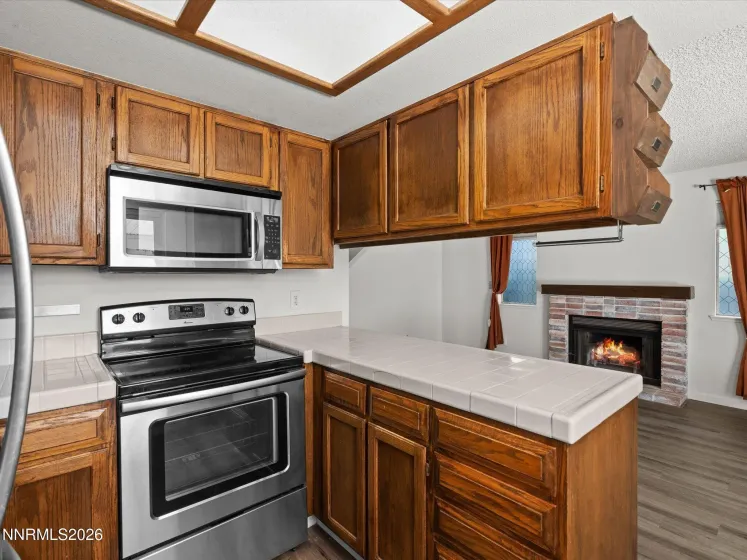 2714 Perro, Reno, Nevada 89502, 4 Bedrooms Bedrooms, ,3 BathroomsBathrooms,Residential,Residential,Perro,0,260008157