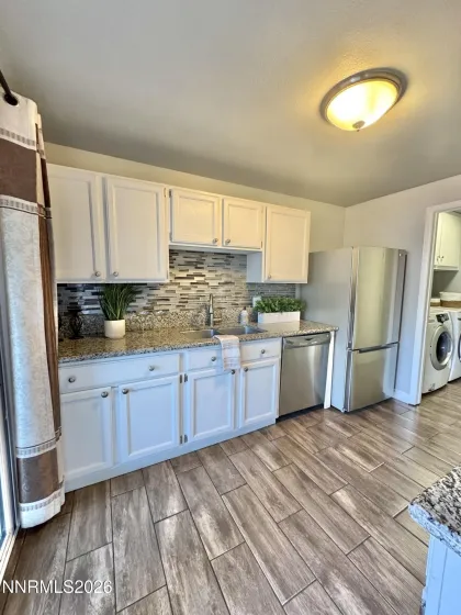 1601 London, Sparks, Nevada 89431, 3 Bedrooms Bedrooms, ,2 BathroomsBathrooms,Residential Lease,Manufactured,London,0,260008161