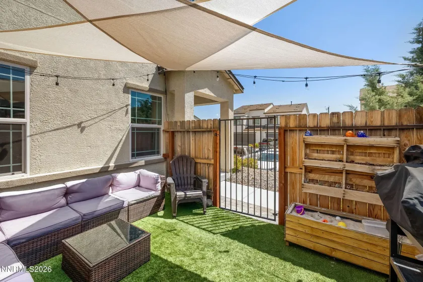 451 Autumn Breeze, Reno, Nevada 89511, 3 Bedrooms Bedrooms, ,3 BathroomsBathrooms,Residential,Residential,Autumn Breeze,0,260008162