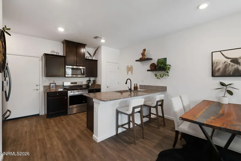451 Autumn Breeze, Reno, Nevada 89511, 3 Bedrooms Bedrooms, ,3 BathroomsBathrooms,Residential,Residential,Autumn Breeze,0,260008162
