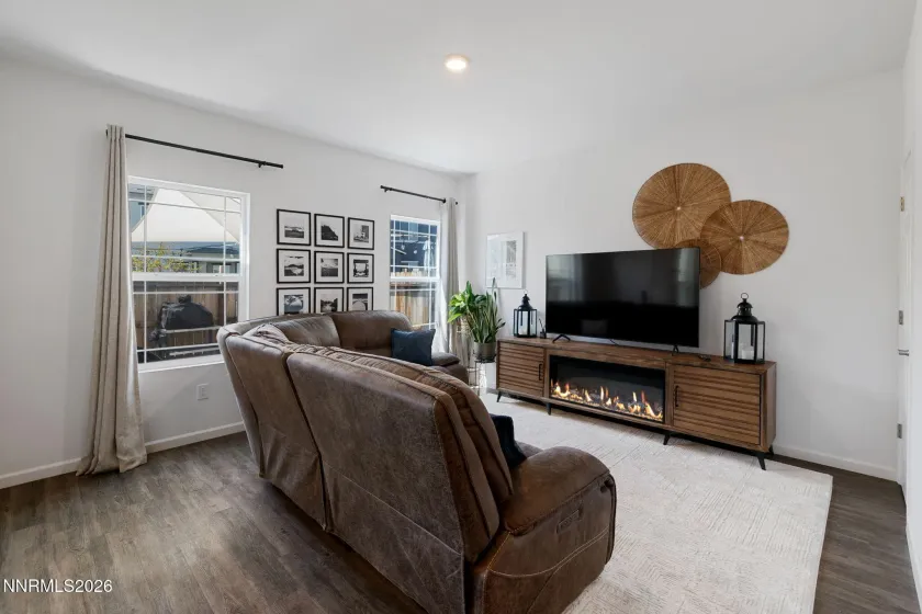 451 Autumn Breeze, Reno, Nevada 89511, 3 Bedrooms Bedrooms, ,3 BathroomsBathrooms,Residential,Residential,Autumn Breeze,0,260008162