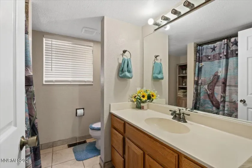 5167 Orinda, Sparks, Nevada 89436, 4 Bedrooms Bedrooms, ,3 BathroomsBathrooms,Residential,Residential,Orinda,0,260008163