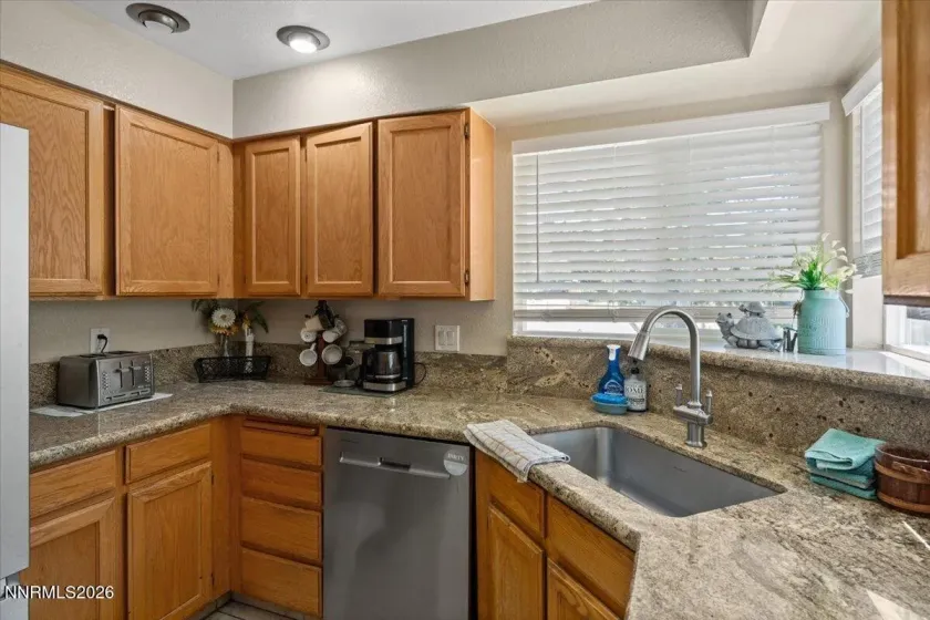 5167 Orinda, Sparks, Nevada 89436, 4 Bedrooms Bedrooms, ,3 BathroomsBathrooms,Residential,Residential,Orinda,0,260008163