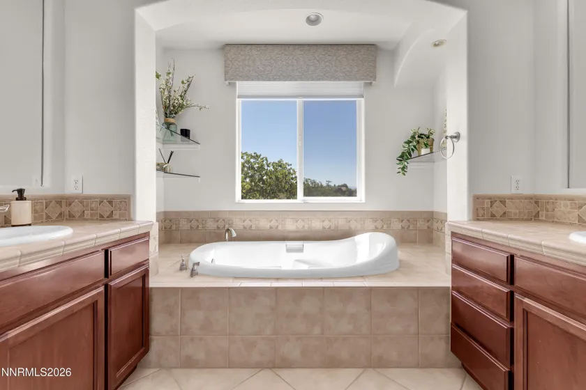 2390 Hickory Hill, Reno, Nevada 89523, 3 Bedrooms Bedrooms, ,3 BathroomsBathrooms,Residential,Residential,Hickory Hill,0,260008165