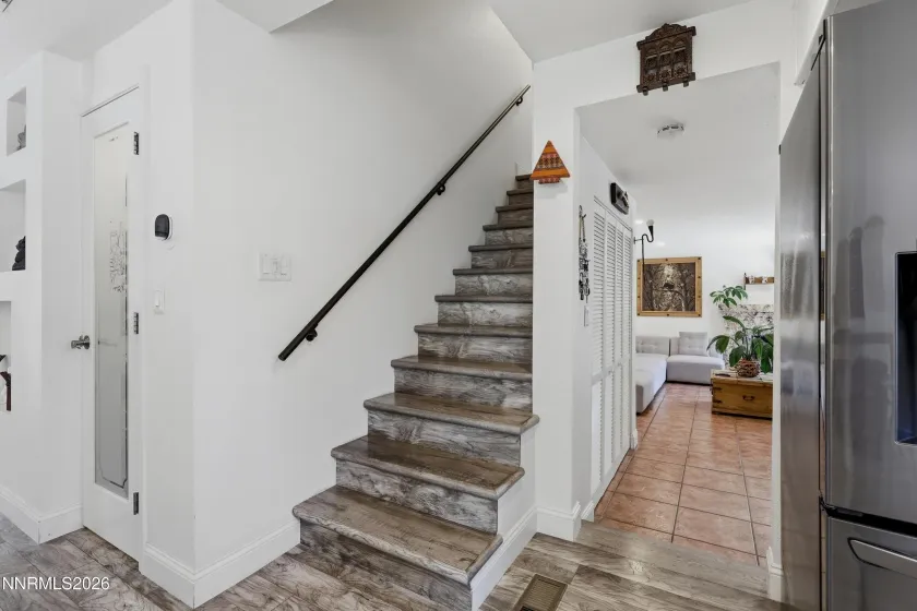 810 Autumn Hills, Reno, Nevada 89511, 3 Bedrooms Bedrooms, ,3 BathroomsBathrooms,Residential,Residential,Autumn Hills,0,260008169