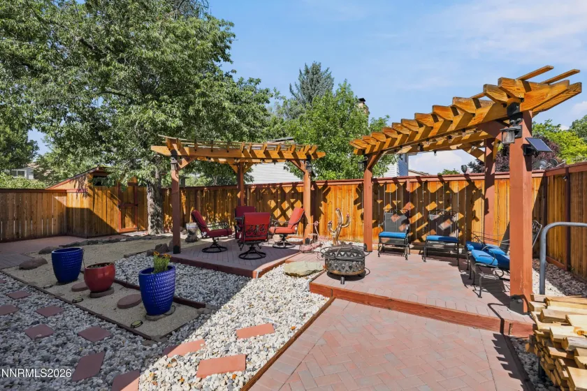 810 Autumn Hills, Reno, Nevada 89511, 3 Bedrooms Bedrooms, ,3 BathroomsBathrooms,Residential,Residential,Autumn Hills,0,260008169