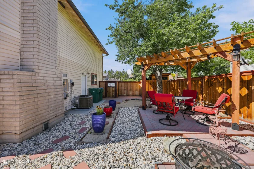 810 Autumn Hills, Reno, Nevada 89511, 3 Bedrooms Bedrooms, ,3 BathroomsBathrooms,Residential,Residential,Autumn Hills,0,260008169