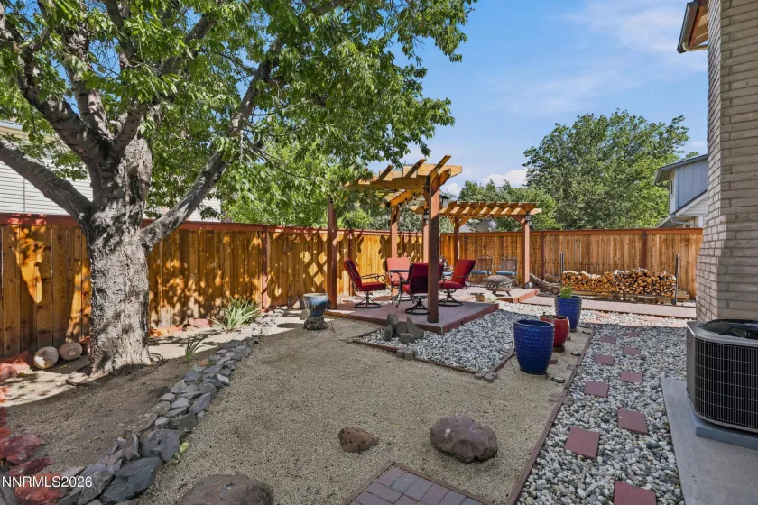 810 Autumn Hills, Reno, Nevada 89511, 3 Bedrooms Bedrooms, ,3 BathroomsBathrooms,Residential,Residential,Autumn Hills,0,260008169