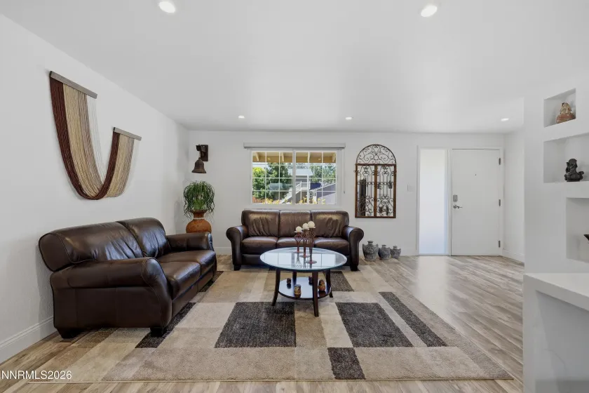 810 Autumn Hills, Reno, Nevada 89511, 3 Bedrooms Bedrooms, ,3 BathroomsBathrooms,Residential,Residential,Autumn Hills,0,260008169