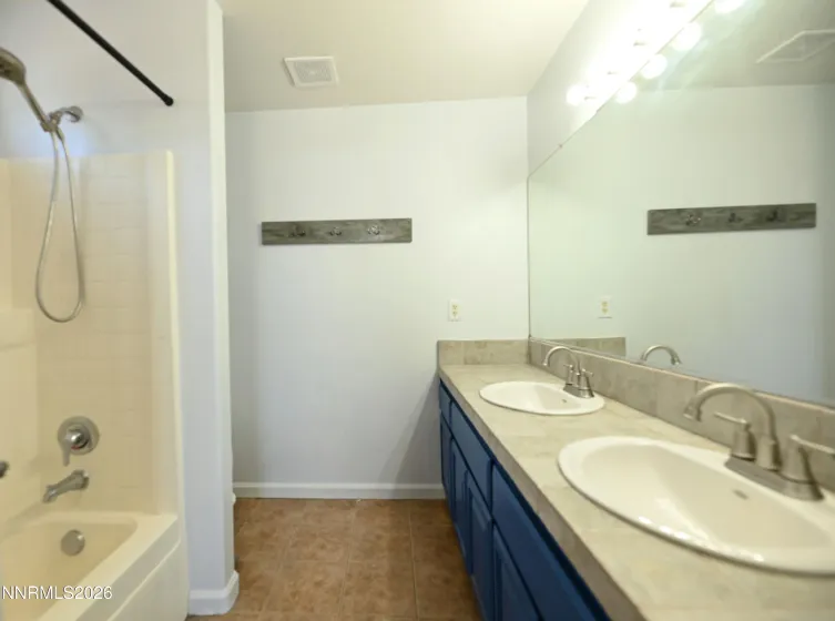 420 Fort Sutter, Fernley, Nevada 89408, 3 Bedrooms Bedrooms, ,2 BathroomsBathrooms,Residential,Residential,Fort Sutter,0,260008173