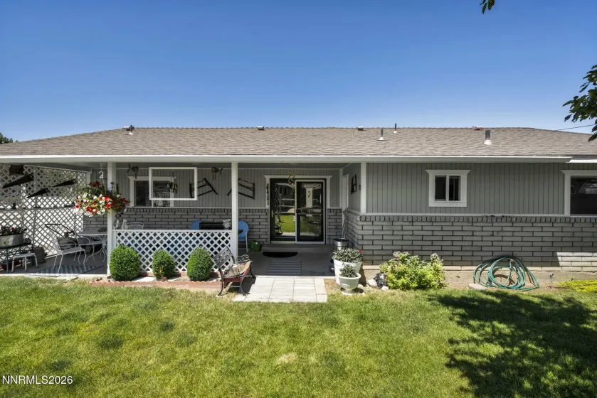 7210 Marlin, Reno, Nevada 89506, 3 Bedrooms Bedrooms, ,2 BathroomsBathrooms,Residential,Residential,Marlin,0,260008172