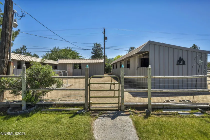 7210 Marlin, Reno, Nevada 89506, 3 Bedrooms Bedrooms, ,2 BathroomsBathrooms,Residential,Residential,Marlin,0,260008172