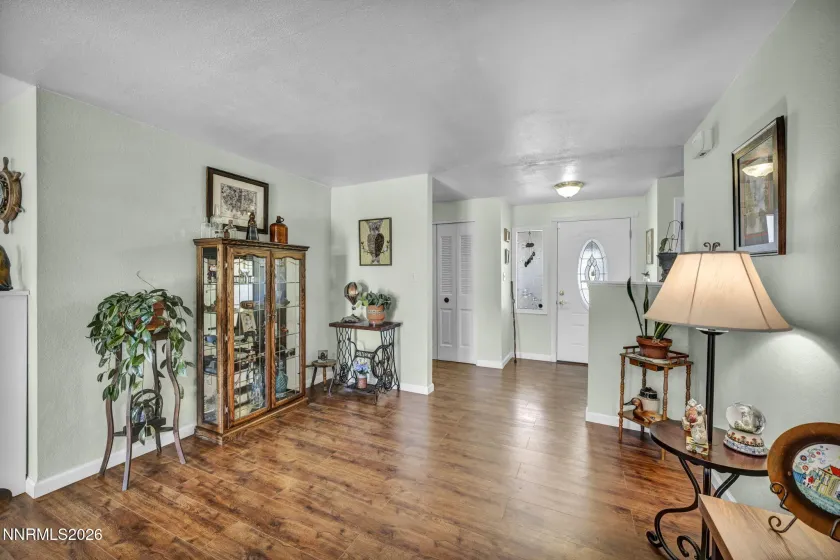 7210 Marlin, Reno, Nevada 89506, 3 Bedrooms Bedrooms, ,2 BathroomsBathrooms,Residential,Residential,Marlin,0,260008172