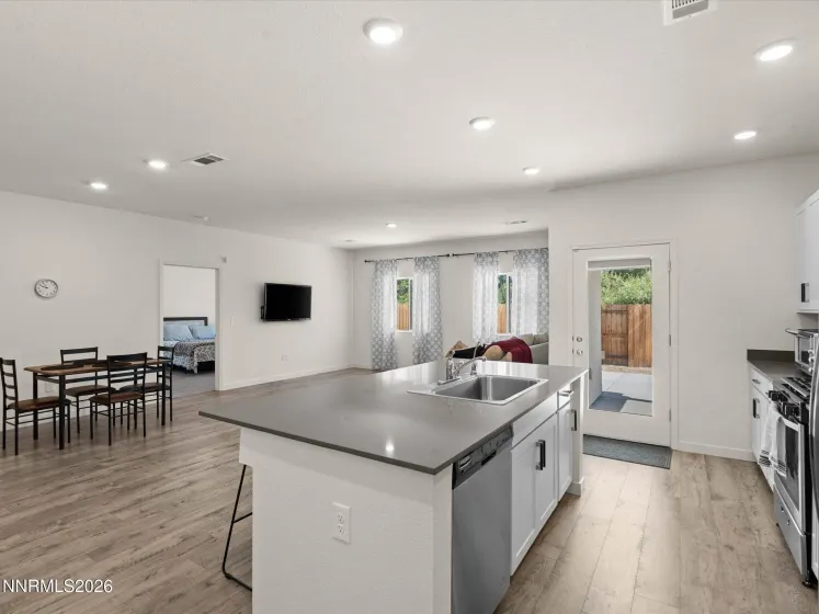 2635 Emerson, Fernley, Nevada 89408, 3 Bedrooms Bedrooms, ,2 BathroomsBathrooms,Residential,Residential,Emerson,0,260008178