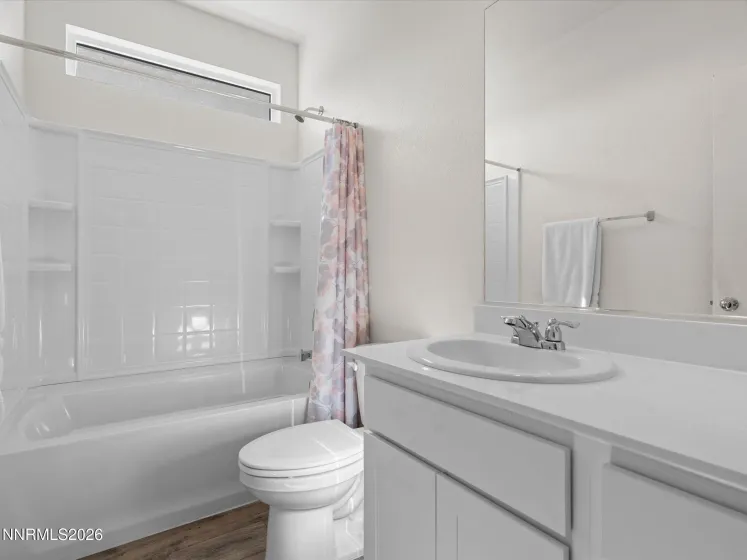 2635 Emerson, Fernley, Nevada 89408, 3 Bedrooms Bedrooms, ,2 BathroomsBathrooms,Residential,Residential,Emerson,0,260008178