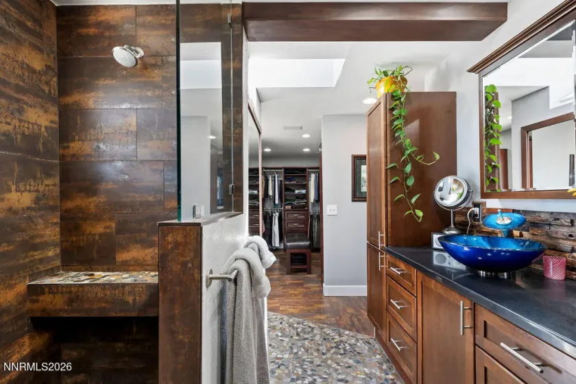 2450 Sequoia, Reno, Nevada 89502, 4 Bedrooms Bedrooms, ,3 BathroomsBathrooms,Residential,Residential,Sequoia,0,260008179