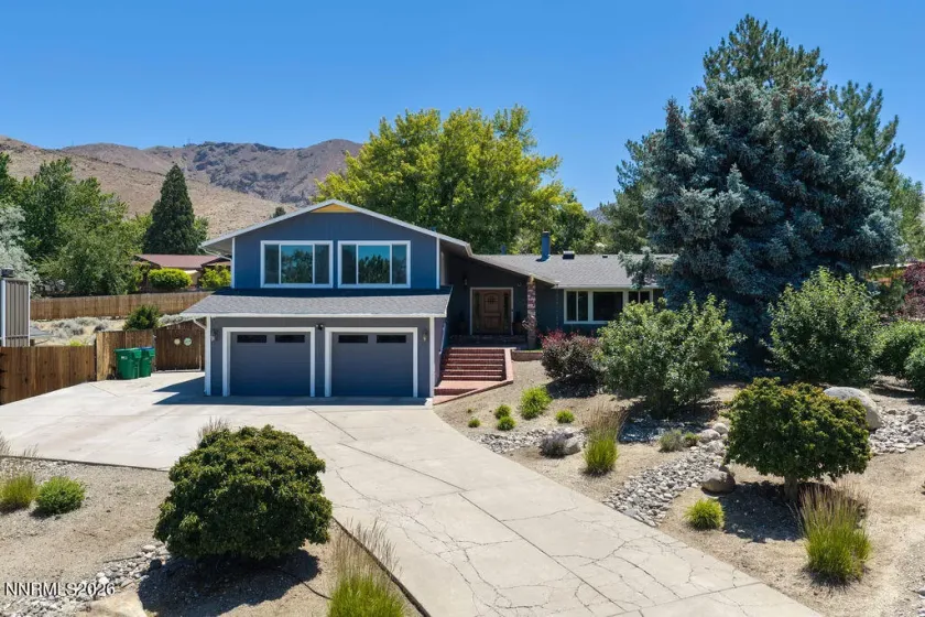 2450 Sequoia, Reno, Nevada 89502, 4 Bedrooms Bedrooms, ,3 BathroomsBathrooms,Residential,Residential,Sequoia,0,260008179