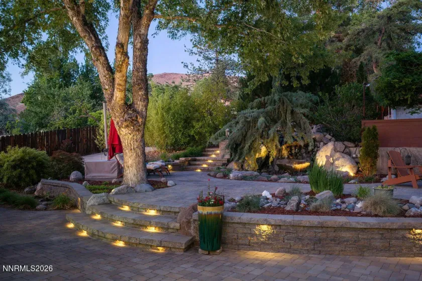 2450 Sequoia, Reno, Nevada 89502, 4 Bedrooms Bedrooms, ,3 BathroomsBathrooms,Residential,Residential,Sequoia,0,260008179