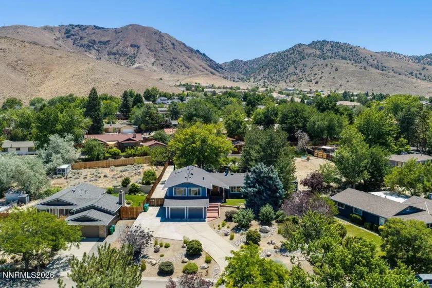 2450 Sequoia, Reno, Nevada 89502, 4 Bedrooms Bedrooms, ,3 BathroomsBathrooms,Residential,Residential,Sequoia,0,260008179