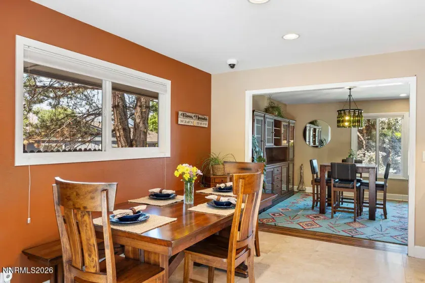 2450 Sequoia, Reno, Nevada 89502, 4 Bedrooms Bedrooms, ,3 BathroomsBathrooms,Residential,Residential,Sequoia,0,260008179