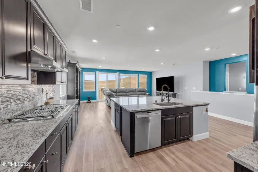 2768 Vecchio, Sparks, Nevada 89434, 4 Bedrooms Bedrooms, ,3 BathroomsBathrooms,Residential,Residential,Vecchio,0,260008184
