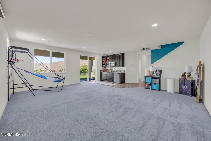 2768 Vecchio, Sparks, Nevada 89434, 4 Bedrooms Bedrooms, ,3 BathroomsBathrooms,Residential,Residential,Vecchio,0,260008184