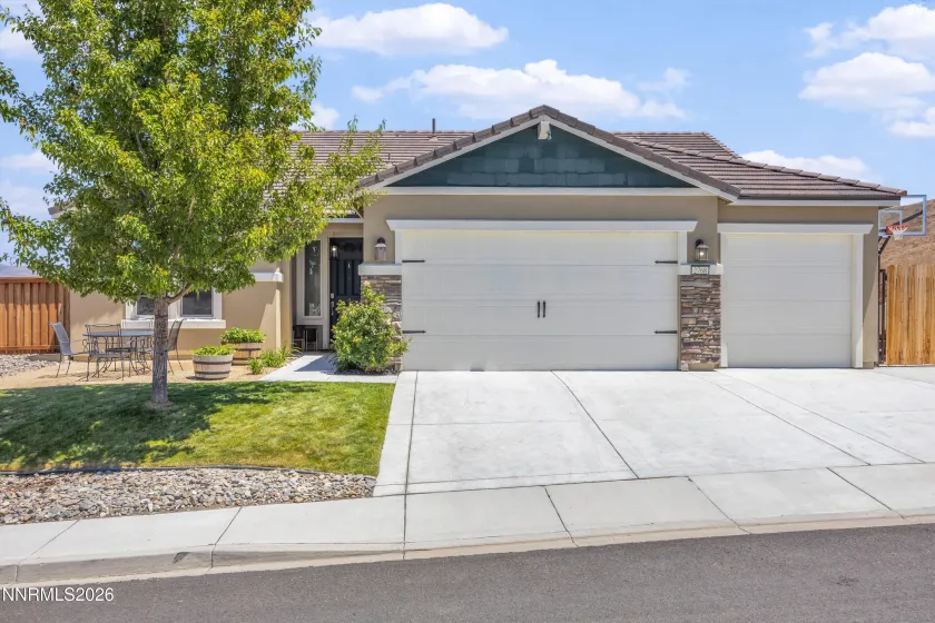 2768 Vecchio, Sparks, Nevada 89434, 4 Bedrooms Bedrooms, ,3 BathroomsBathrooms,Residential,Residential,Vecchio,0,260008184