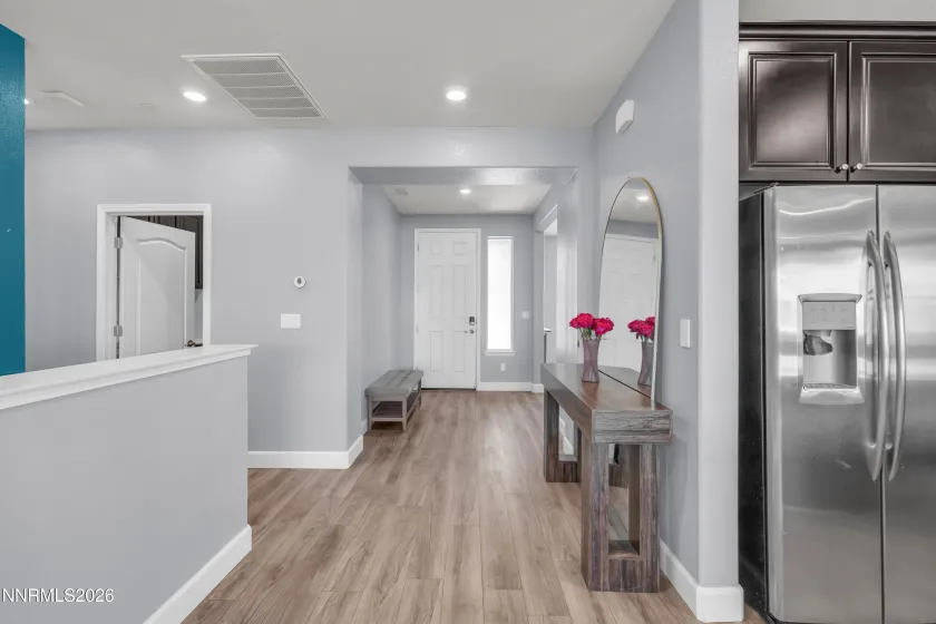 2768 Vecchio, Sparks, Nevada 89434, 4 Bedrooms Bedrooms, ,3 BathroomsBathrooms,Residential,Residential,Vecchio,0,260008184