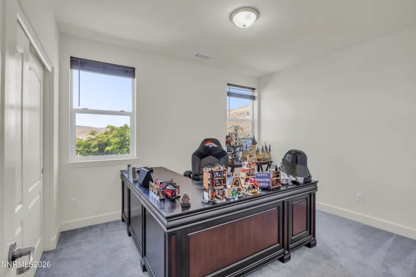 2768 Vecchio, Sparks, Nevada 89434, 4 Bedrooms Bedrooms, ,3 BathroomsBathrooms,Residential,Residential,Vecchio,0,260008184