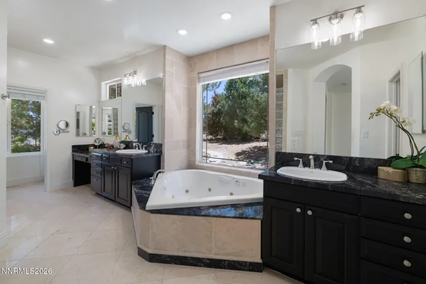 13330 Saddlebow, Reno, Nevada 89511, 4 Bedrooms Bedrooms, ,5 BathroomsBathrooms,Residential,Residential,Saddlebow,0,260008185