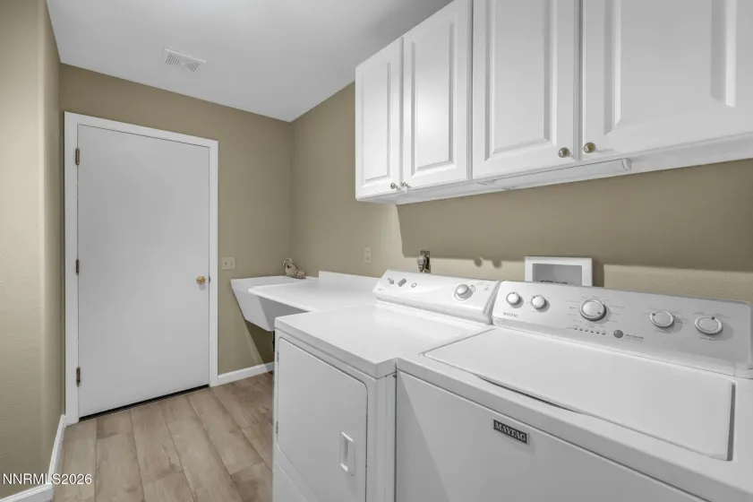 1800 Bougainvillea, Minden, Nevada 89423, 3 Bedrooms Bedrooms, ,2 BathroomsBathrooms,Residential,Residential,Bougainvillea,0,260008200