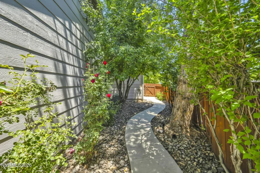 1800 Bougainvillea, Minden, Nevada 89423, 3 Bedrooms Bedrooms, ,2 BathroomsBathrooms,Residential,Residential,Bougainvillea,0,260008200
