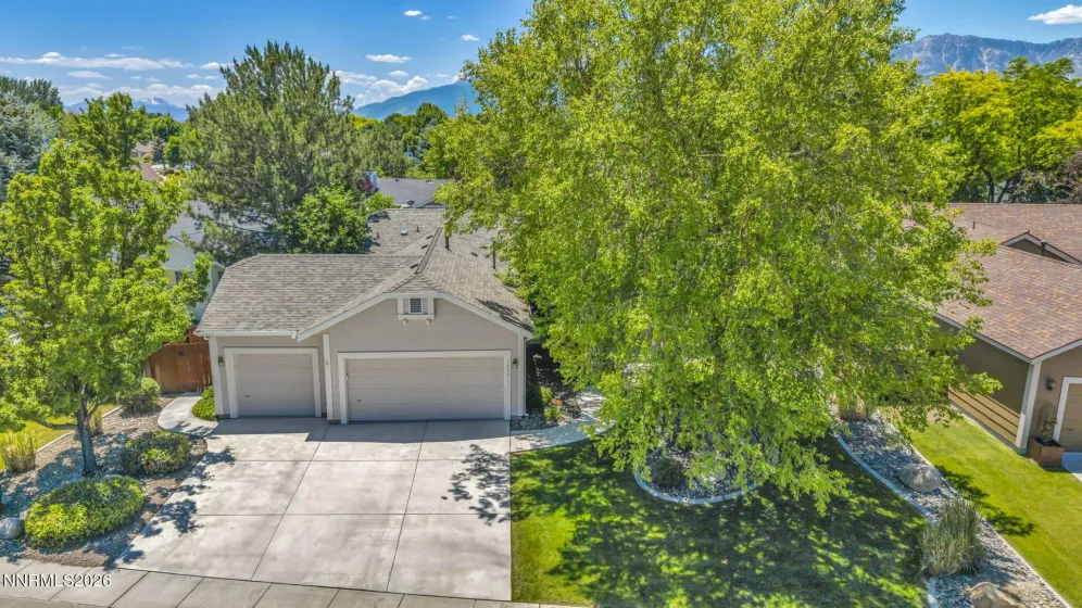 1800 Bougainvillea, Minden, Nevada 89423, 3 Bedrooms Bedrooms, ,2 BathroomsBathrooms,Residential,Residential,Bougainvillea,0,260008200