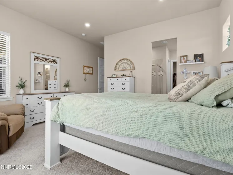 1227 Silver Vw, Sparks, Nevada 89436, 4 Bedrooms Bedrooms, ,4 BathroomsBathrooms,Residential,Residential,Silver Vw,0,260008204