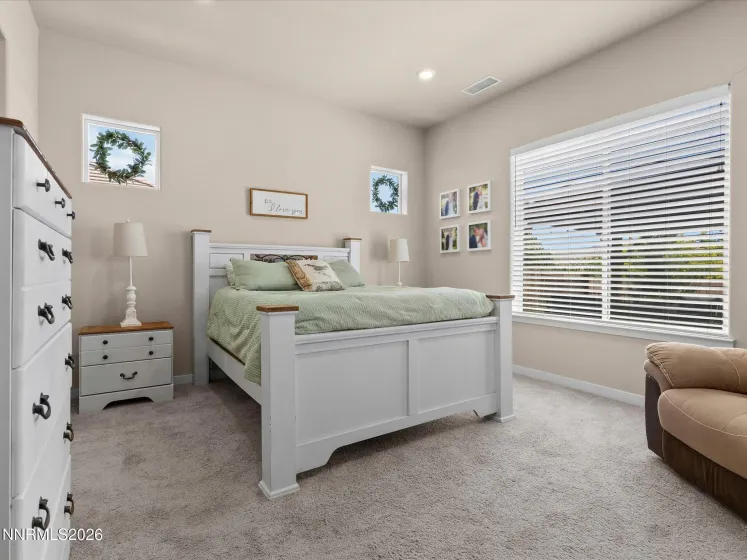 1227 Silver Vw, Sparks, Nevada 89436, 4 Bedrooms Bedrooms, ,4 BathroomsBathrooms,Residential,Residential,Silver Vw,0,260008204