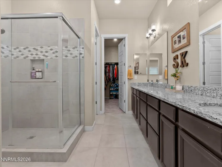 1227 Silver Vw, Sparks, Nevada 89436, 4 Bedrooms Bedrooms, ,4 BathroomsBathrooms,Residential,Residential,Silver Vw,0,260008204