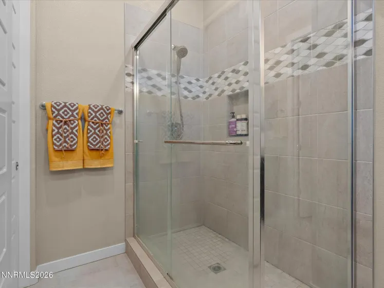1227 Silver Vw, Sparks, Nevada 89436, 4 Bedrooms Bedrooms, ,4 BathroomsBathrooms,Residential,Residential,Silver Vw,0,260008204