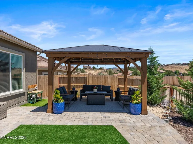 1227 Silver Vw, Sparks, Nevada 89436, 4 Bedrooms Bedrooms, ,4 BathroomsBathrooms,Residential,Residential,Silver Vw,0,260008204