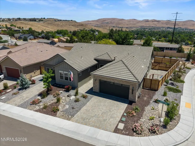 1227 Silver Vw, Sparks, Nevada 89436, 4 Bedrooms Bedrooms, ,4 BathroomsBathrooms,Residential,Residential,Silver Vw,0,260008204