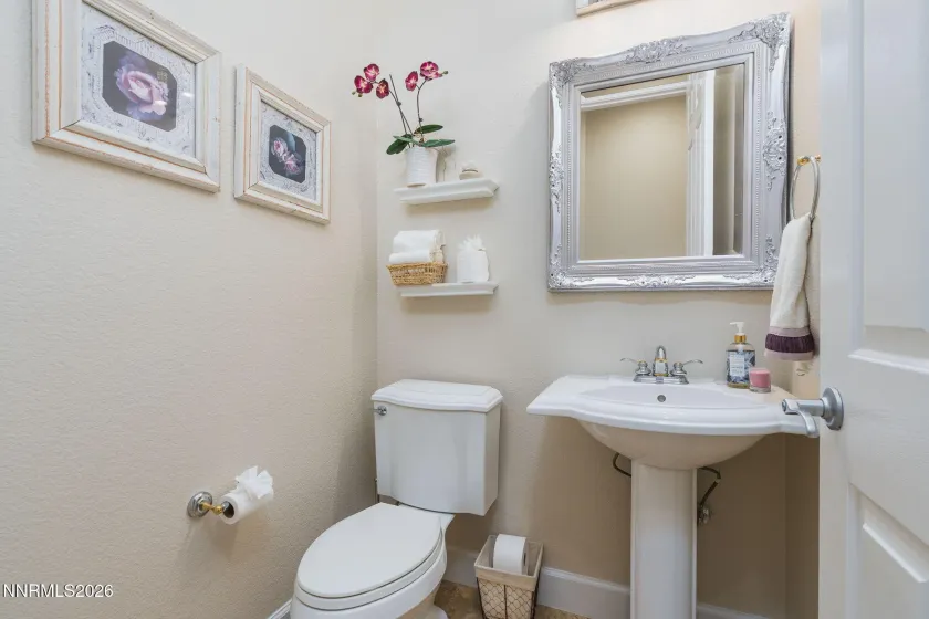 15000 Chateau, Reno, Nevada 89511, 4 Bedrooms Bedrooms, ,4 BathroomsBathrooms,Residential,Residential,Chateau,0,260008205