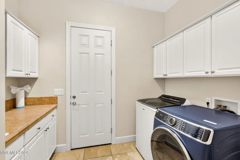 15000 Chateau, Reno, Nevada 89511, 4 Bedrooms Bedrooms, ,4 BathroomsBathrooms,Residential,Residential,Chateau,0,260008205