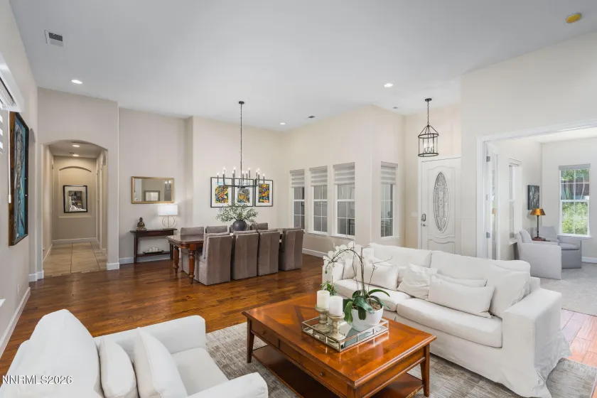 15000 Chateau, Reno, Nevada 89511, 4 Bedrooms Bedrooms, ,4 BathroomsBathrooms,Residential,Residential,Chateau,0,260008205