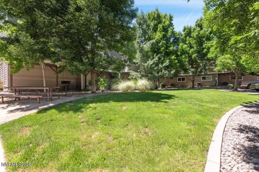 285 Mark Jeffrey, Reno, Nevada 89503, 2 Bedrooms Bedrooms, ,3 BathroomsBathrooms,Residential Lease,Manufactured,Mark Jeffrey,0,260008206