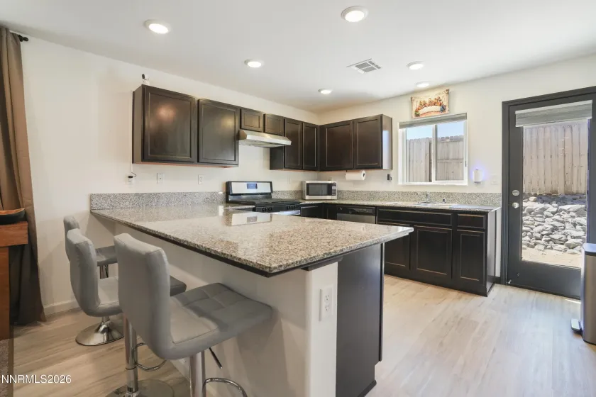 530 Paradise Valley, Reno, Nevada 89506, 3 Bedrooms Bedrooms, ,2 BathroomsBathrooms,Residential,Residential,Paradise Valley,0,260008207