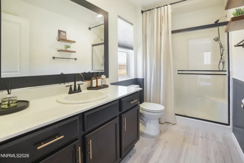 530 Paradise Valley, Reno, Nevada 89506, 3 Bedrooms Bedrooms, ,2 BathroomsBathrooms,Residential,Residential,Paradise Valley,0,260008207