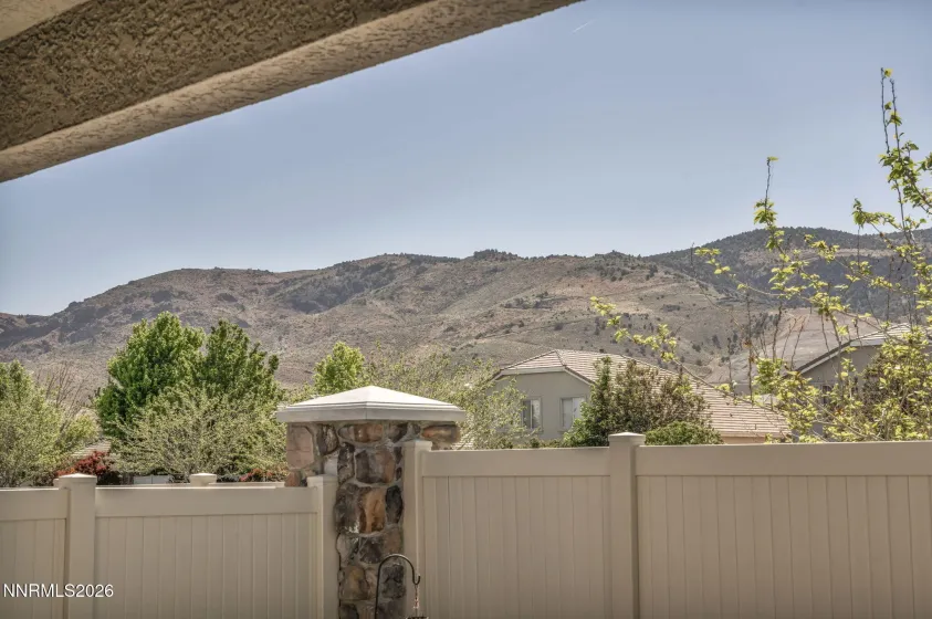 10862 Farmstead, Reno, Nevada 89521, 2 Bedrooms Bedrooms, ,2 BathroomsBathrooms,Residential,Residential,Farmstead,0,260008210